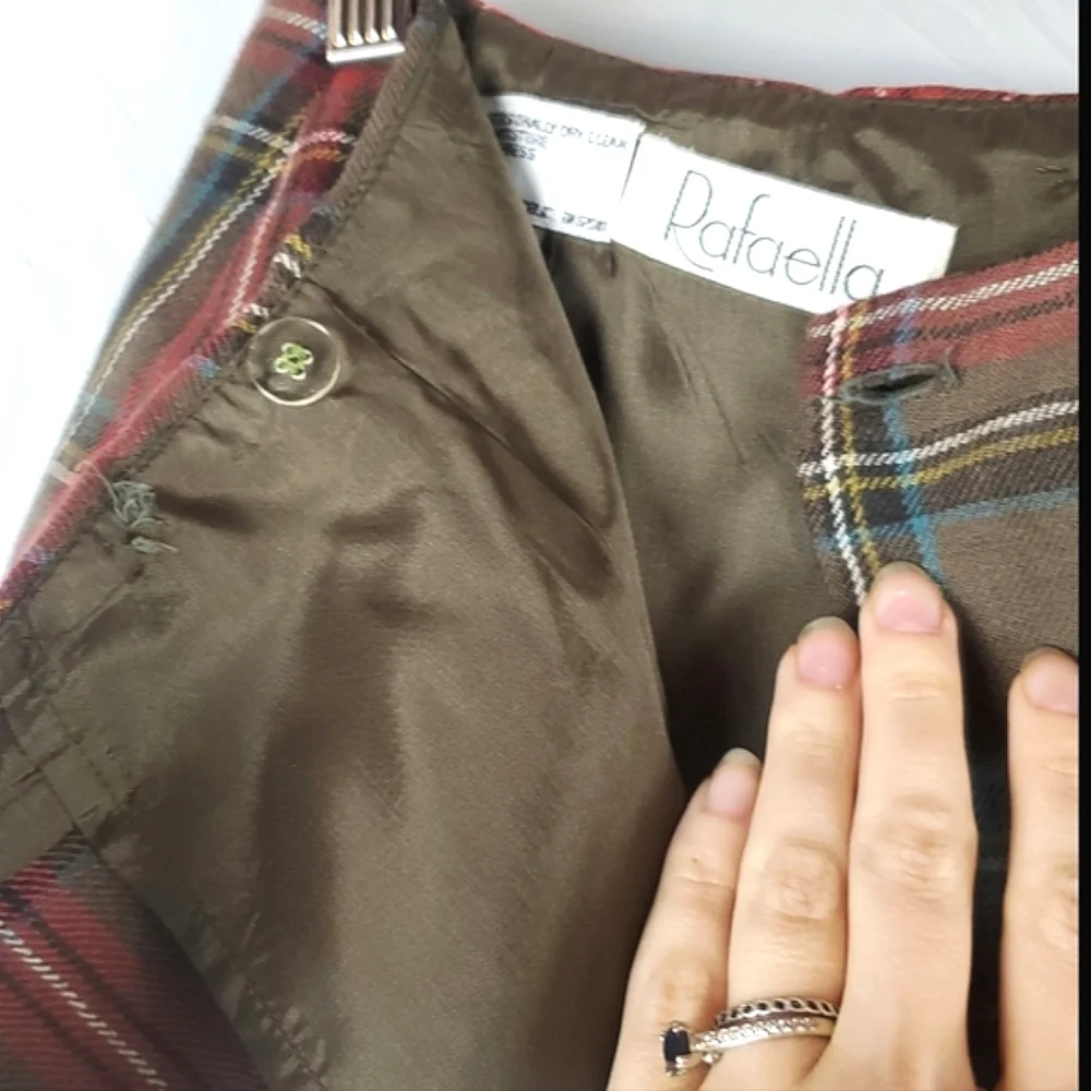 Vintage Rafaella Plaid Wool Skirt With Oversize Safety‎ Pin